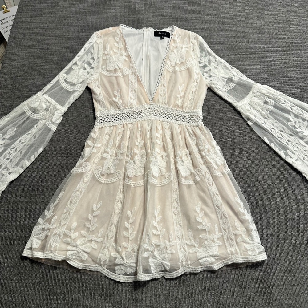 Aakaa Lace Mini Dress Women Medium Ivory Nude  Boho Bell Sleeve V-Neck